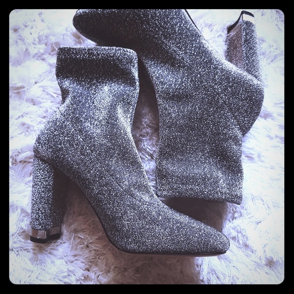 mandy stretch ankle boot